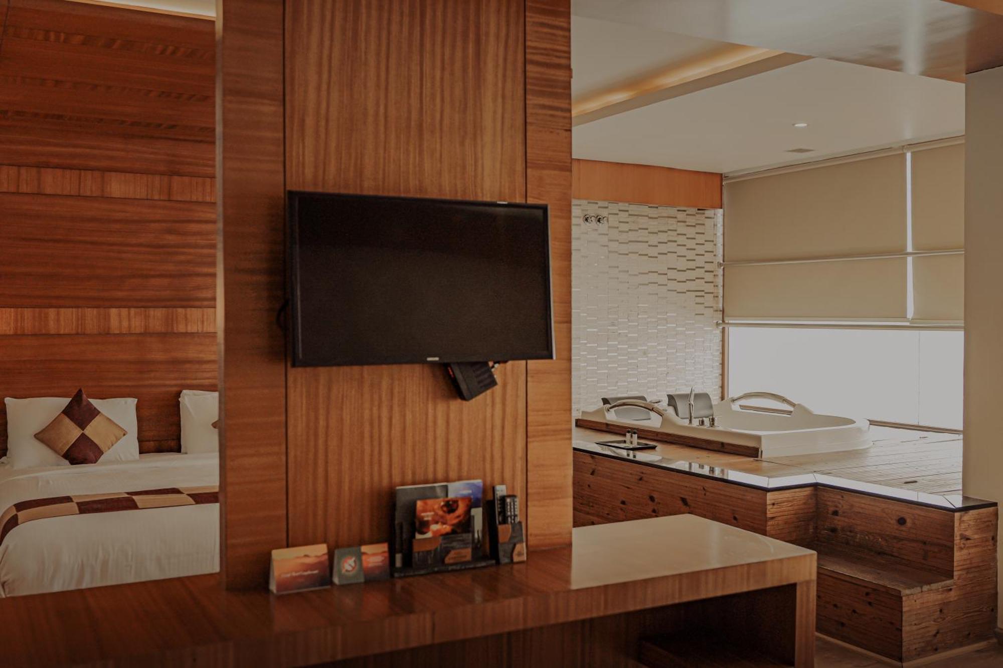 Amber Dale Luxury Hotel & Spa, Munnar Luaran gambar